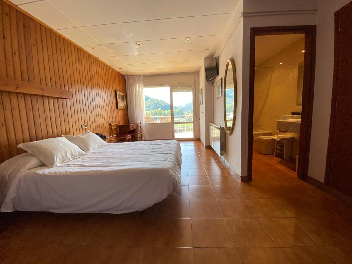 Hotel Solana Del Ter Ripoll Eksteriør billede